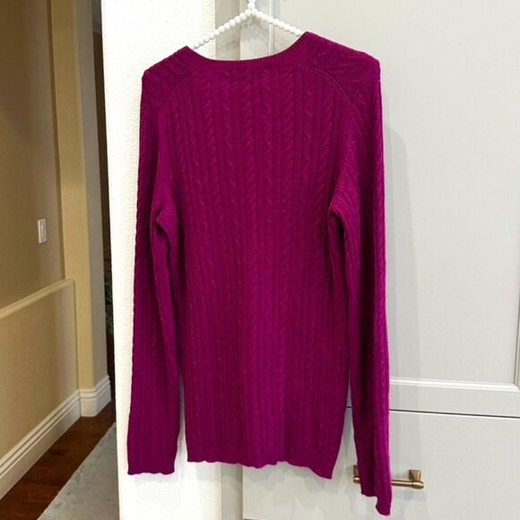 Brooks Brothers Italian Cashmere Cable Knit V Neck Sweater L Lg Scotland - Picture 4 of 5